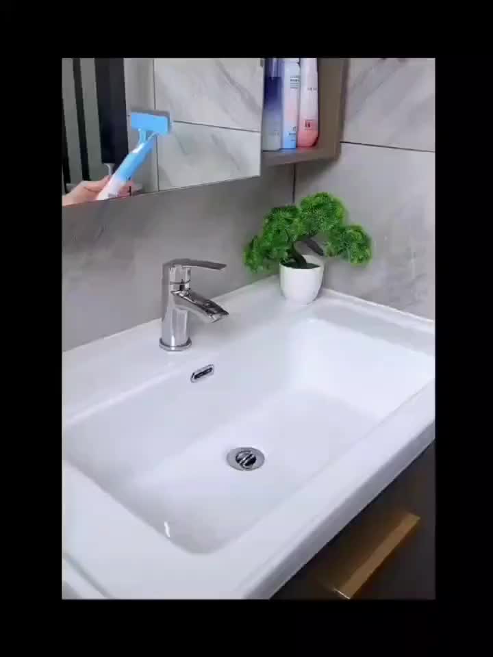 3-In-1 Multifunctional Glass Cleaning Tool with Sprayer, Polypropylene (PP) Plastic for Bathrooms, Kitchens, Living Rooms, Bedrooms, Toilets - High-efficiency Mirror And Window Scraper